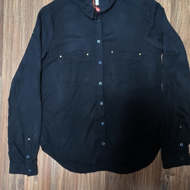 Bershka 버쉬카 블랙 셔츠