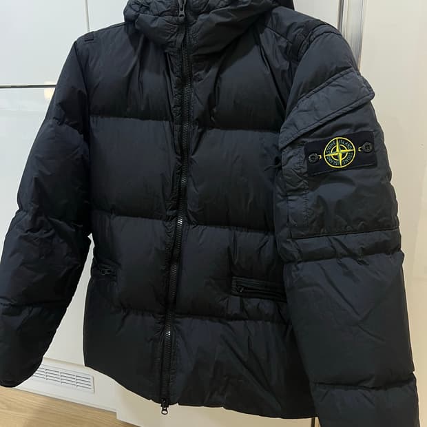 24fw 스톤아일랜드 크링클랩스 패딩 100-105 (새상품급)