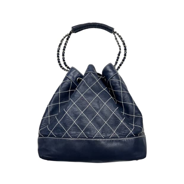 샤넬 버킷백 드로스트링