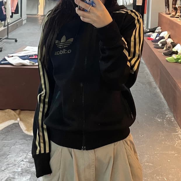 아디다스 블랙 골드 후드 져지 H27