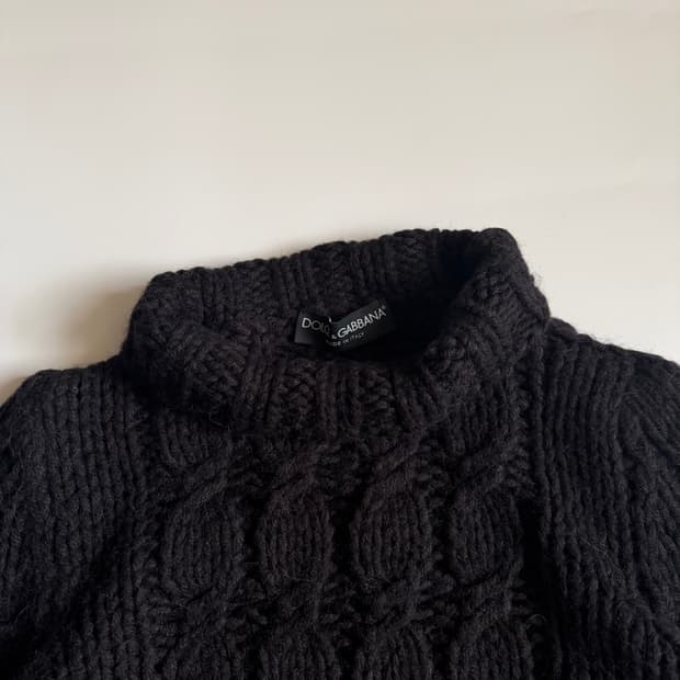 돌체앤가바나 니트 OS