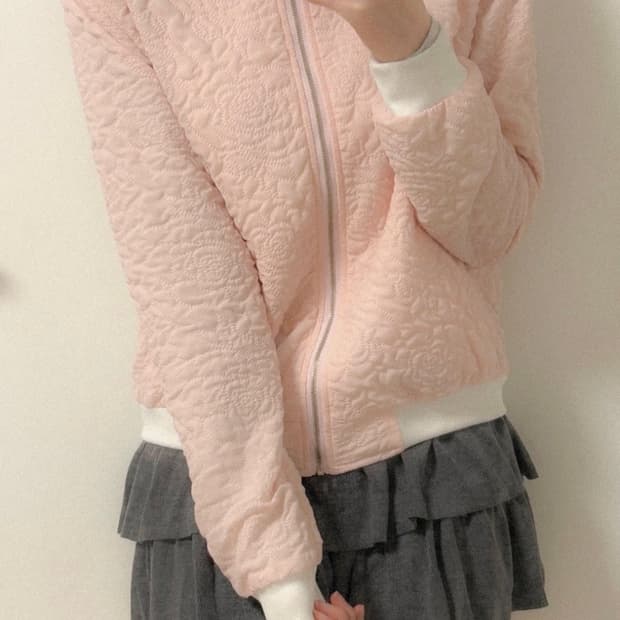 딸기우유색 장미 자수 집업