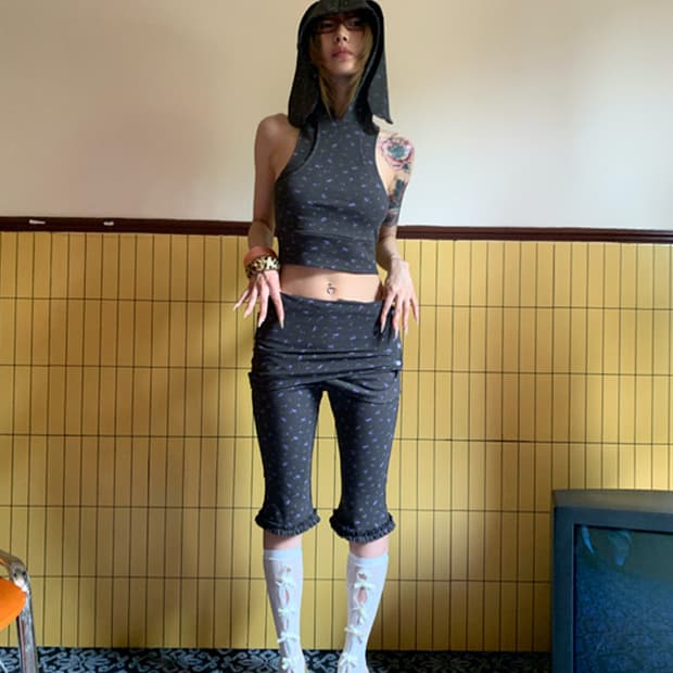 FOURFORTY 도트 레이어드 스커트 크롭 팬츠