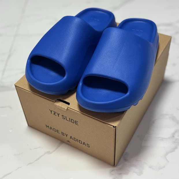 Adidas Yeezy Slide Azure 285