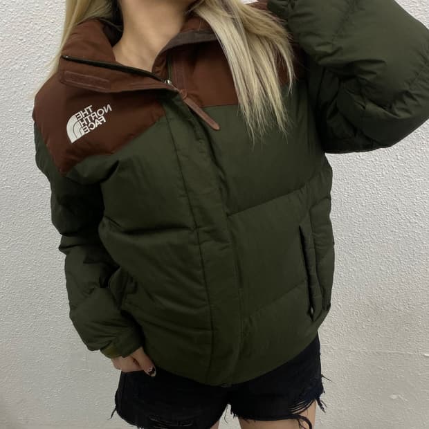 노스페이스 로고 브라운배색 딥그린 패딩 100