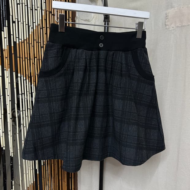 goodday check skirt