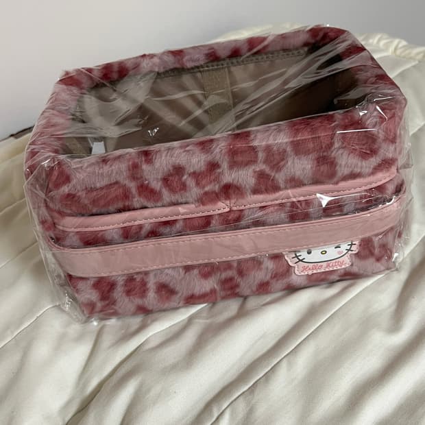 아베일 수납함 핑크털 호피키티 한정판 (새상품)