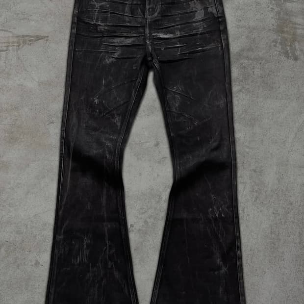 WAXED FLARE DENIM