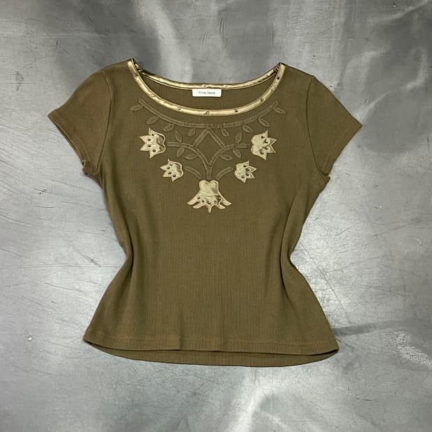  프리마 클라쎄 큐빅 골지 하프 니트 y16360