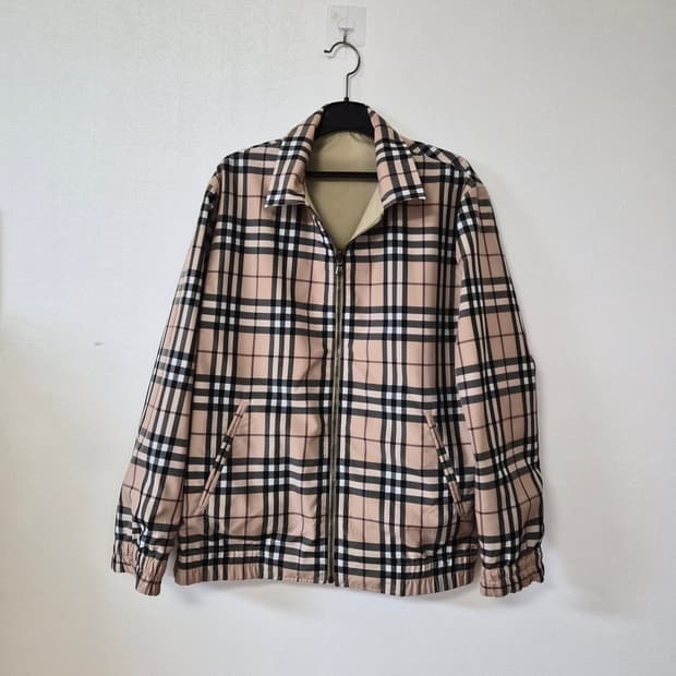 버버리정품 남성간절기 바람막이 