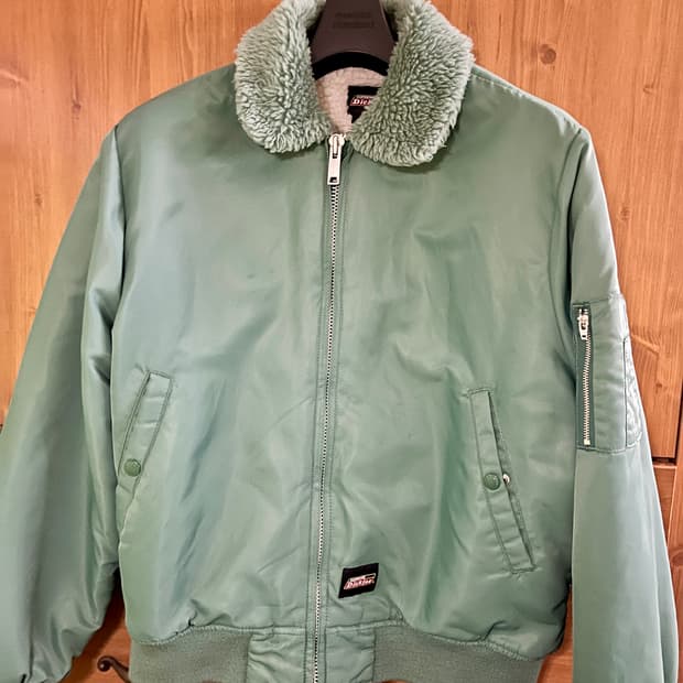 슈프림 디키즈 퍼 칼라 봄버 자켓