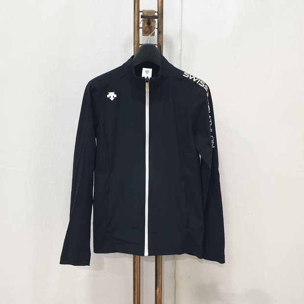 데상트 여성 스위스 트라이애슬론 냄감 플리스 자켓 85