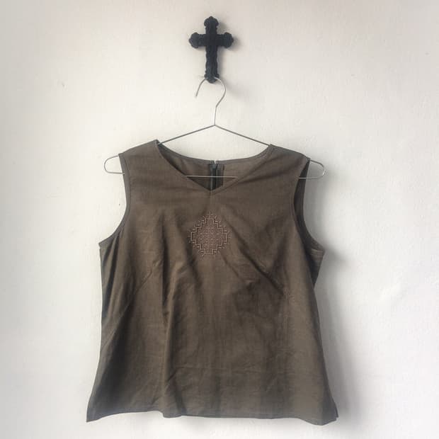Ethnic mood sleeveless