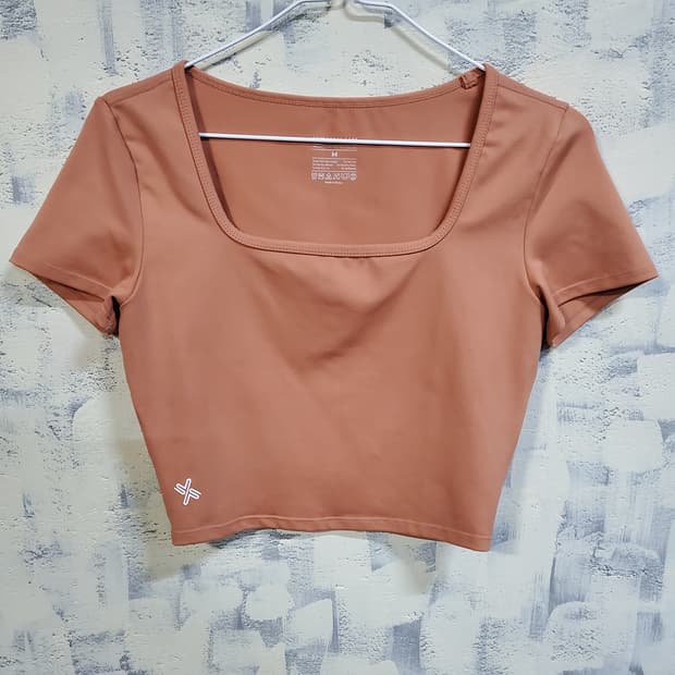 젝시믹스 스퀘어넥 반팔 크롭티 