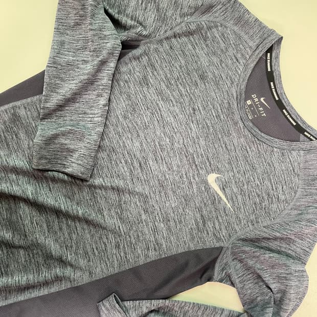 [M] 나이키 러닝 롱슬리브 그레이