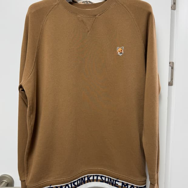 메종키츠네 브라운 폭스 패치 맨투맨 스웻셔츠 남녀 공용 XL