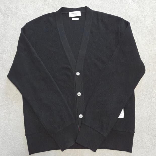 [정품/4사이즈] 톰브라운 캐시미어 니트 가디건