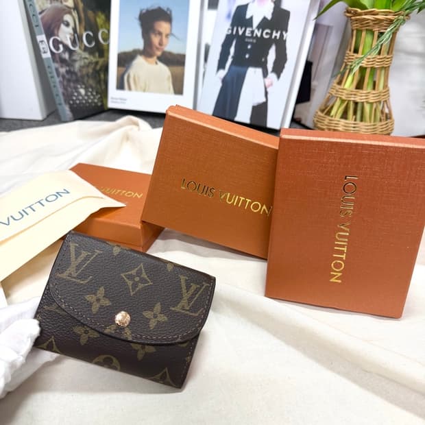 루이비통 모노그램 로잘리 코인퍼스 카드지갑 핑크 