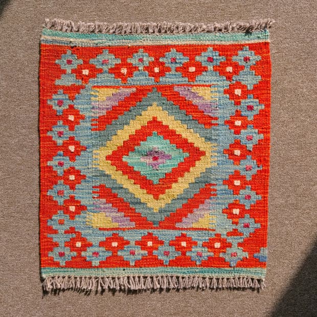 Kilim Rug K9226132