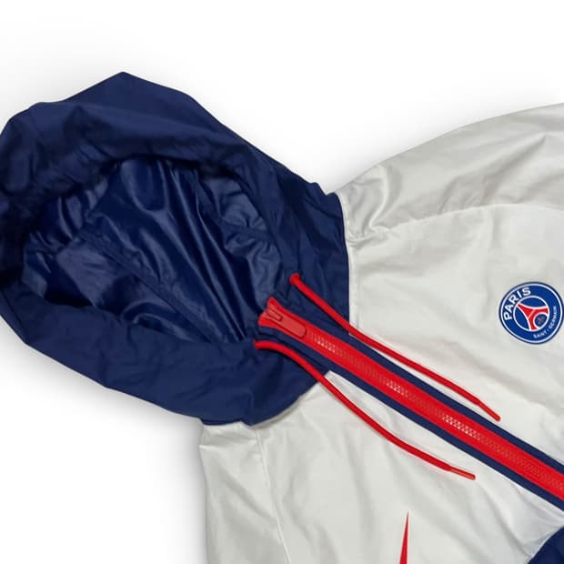 나이키 파리스 바람막이 자켓 L