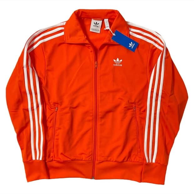 (첫번째 사진은 이전 판매자분 사진입니다) 아디다스 트랙탑