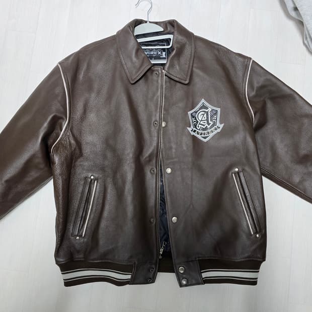 아비렉스 75주년 바시티 자켓