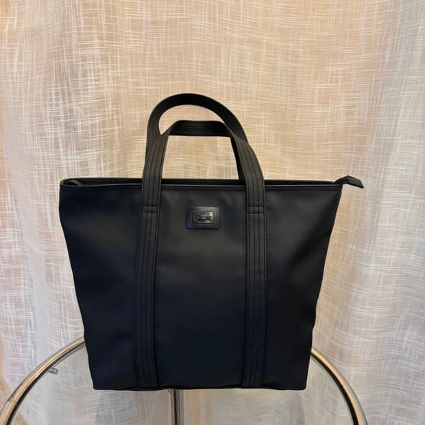 정품 라코스테 PVC 블랙 토트백    