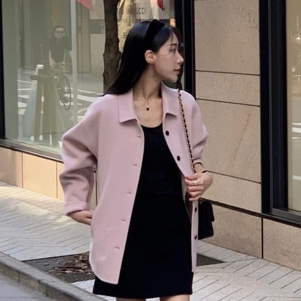 베르가못 로아 코트 클리시어 런던플랏 리에뜨 슬로우앤드 제니오 오이니