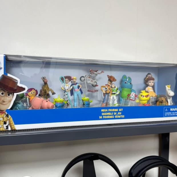 디즈니 토이스토리4 메가피규어