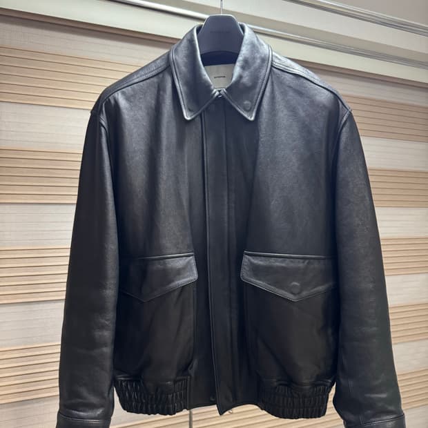 인더로우 레더 A2 자켓 블랙 2사이즈 팝니다!