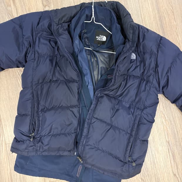 North Face 바람막이 패딩