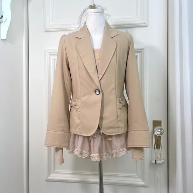 beige bow point summer jacket(size-M)