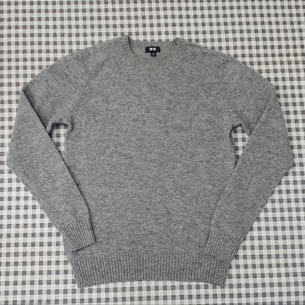 유니클로 그레이 니트