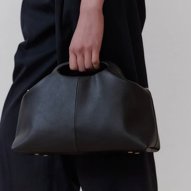 유르트 NUO 블랙