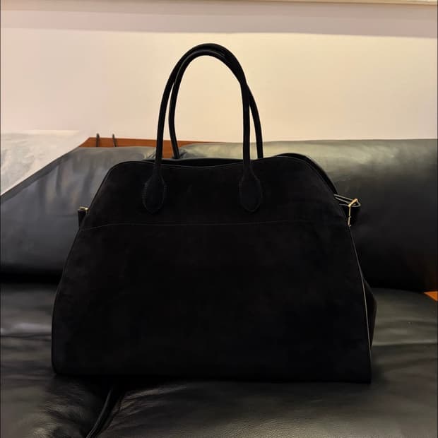 더로우 마고백 17 블랙스웨이드 새제품