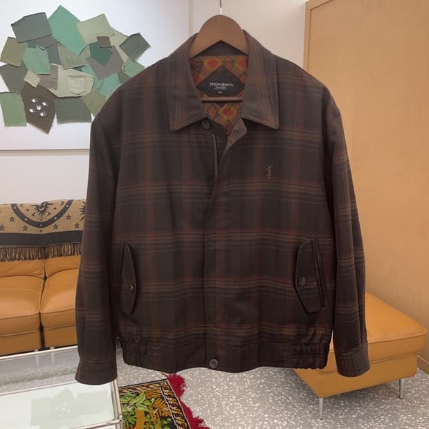 입생로랑 YSL 헤링턴 타탄 오버핏 블루종 자켓 105 C06350