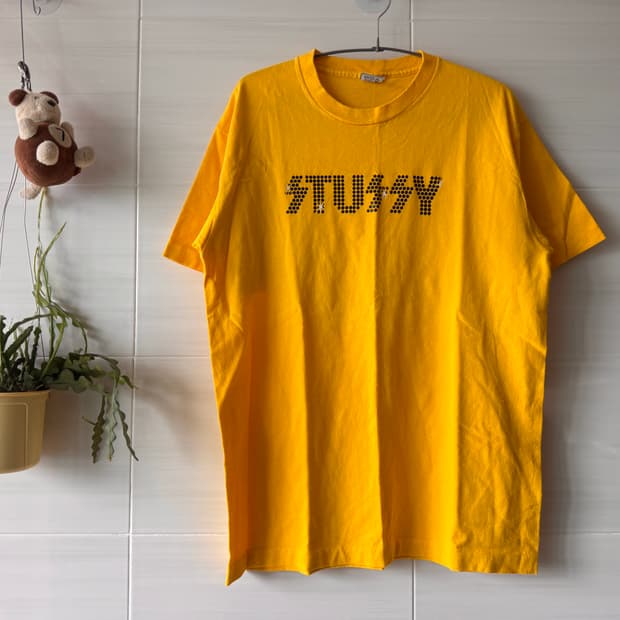 Stussy 스투시 옐로우 반팔 L