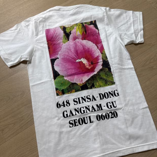 Supreme 서울 박스로고