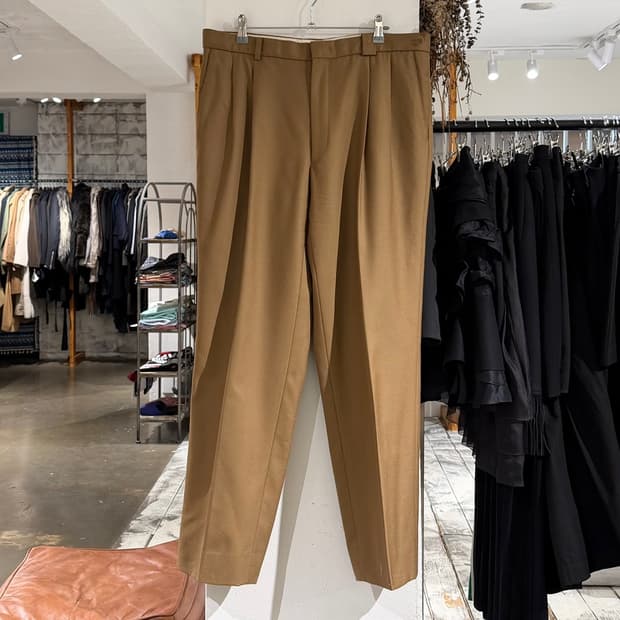 이브생로랑 뿌르 옴므 베이지 로고 탭 울 슬랙스