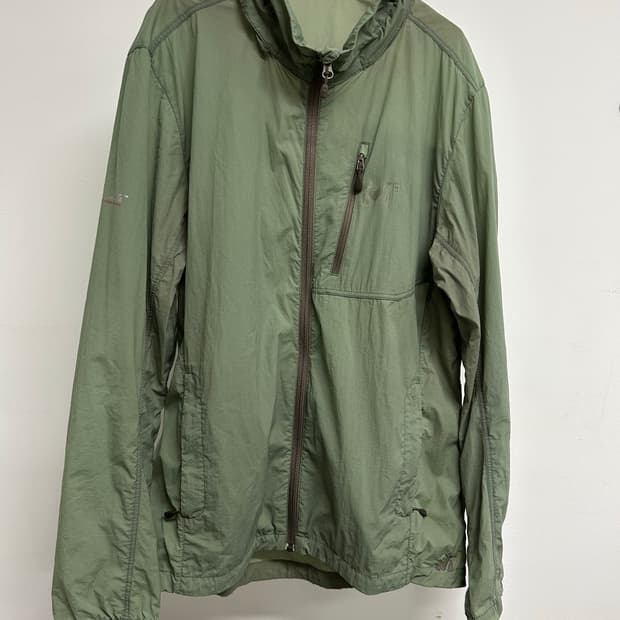 밀레 바람막이 자켓 105