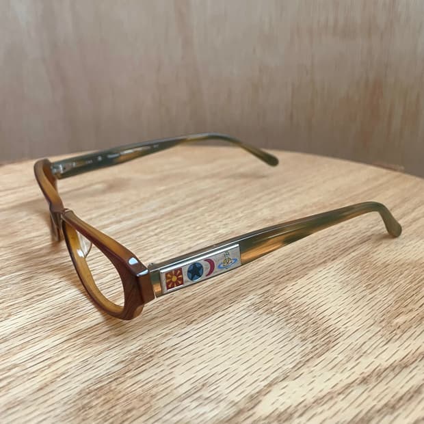 비비안웨스트우드 안경