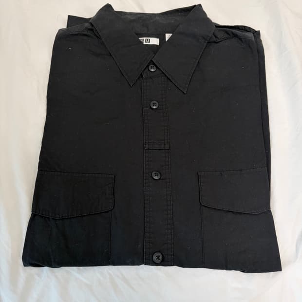 유니클로 U 반팔 셔츠 블랙 XL