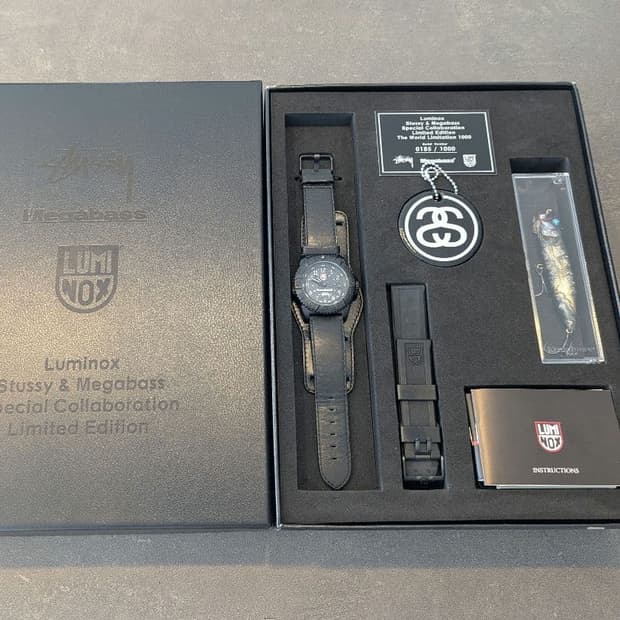 0185/1000 스투시 x 루미녹스 x 메가배스 한정판 시계