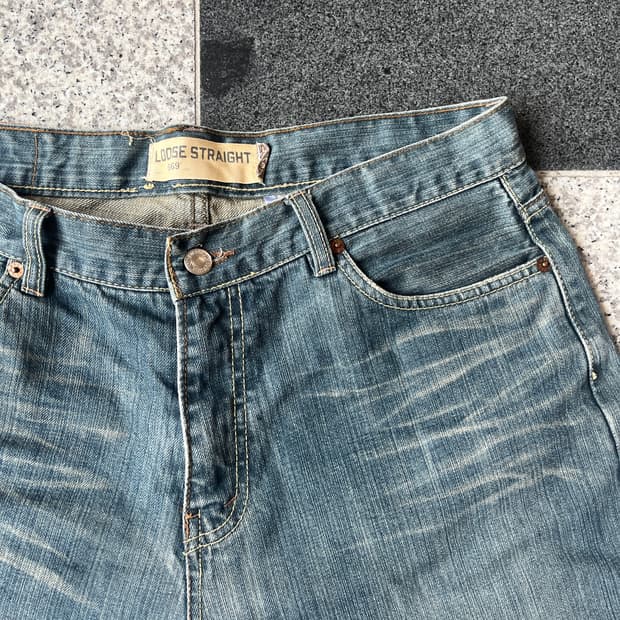 Levi’s 569 Loose Straight Jeans