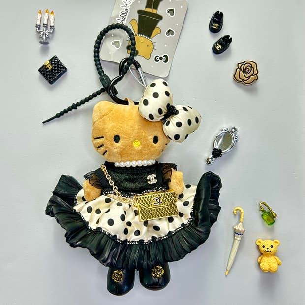 (6)롱다리키티 커스텀키링. -도트 원피스