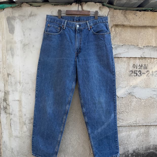 00’s 560 Vintage Levi's