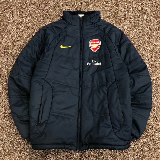 나이키 아스널 패딩 점퍼