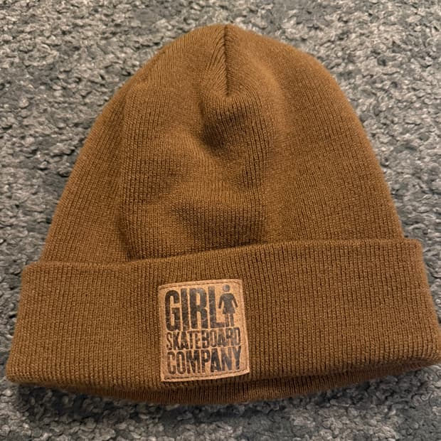 빈티지 걸 스케이트보드 비니