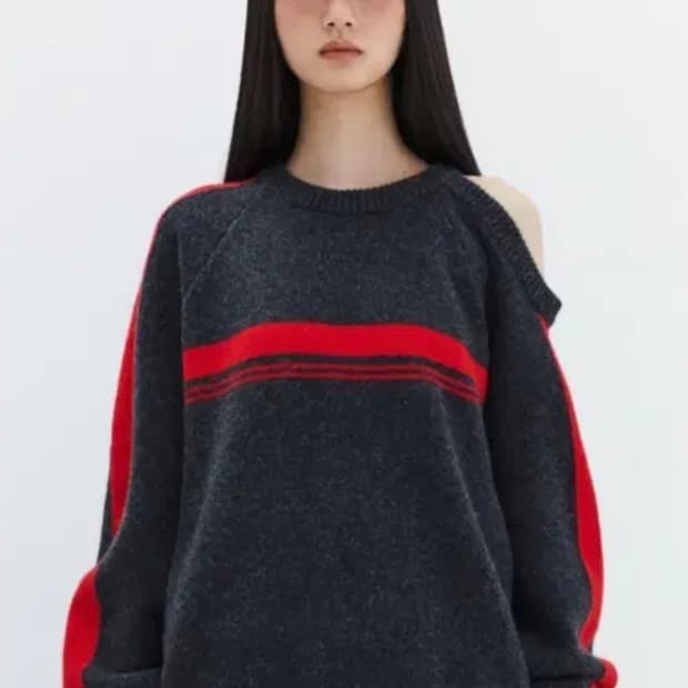 버뮬라 원숄더 배색 니트