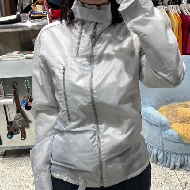 빈티지 바람막이
